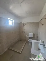 Vila cuplata 4 camere mansarda in Rosu 