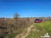 SUPER-PRET Teren 5000mp langa case in Sabareni 