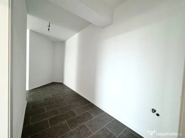 2 camere NOU-59mp UTILI Spatii depozitare mari –Zona Mall Colosseum