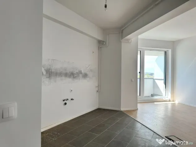 2 camere NOU-59mp UTILI Spatii depozitare mari –Zona Mall Colosseum