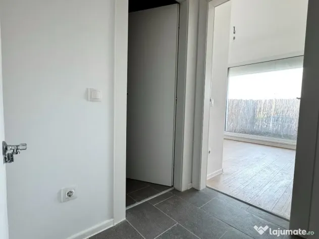 NOU-2 camere cu Gradina proprie – Sector 1/Lacul Straulesti