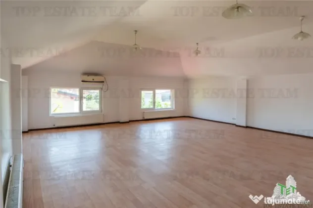 Vila 9 camere ideala pentru firme/cazare muncitori langa Lac