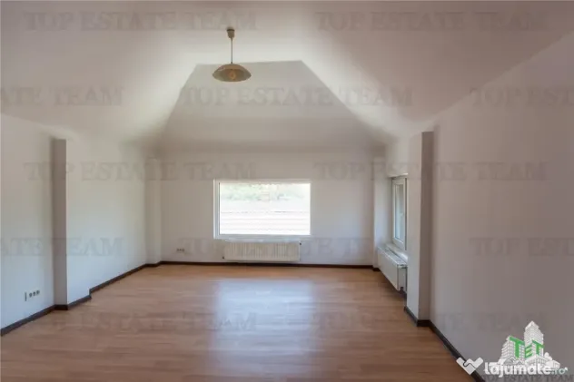 Vila 9 camere ideala pentru firme/cazare muncitori langa Lac
