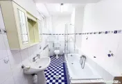 Apartament 5 camere de vanzare demisol Aviatorilor- investit 