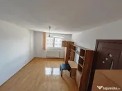 Garsoniera decomandata - zona Bartolomeu 