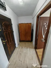 Garsoniera decomandata - zona Bartolomeu 