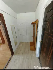 Garsoniera decomandata - zona Bartolomeu 