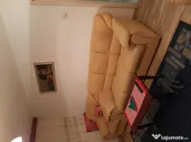 Set Canapea extensibilă și 2 fotolii.