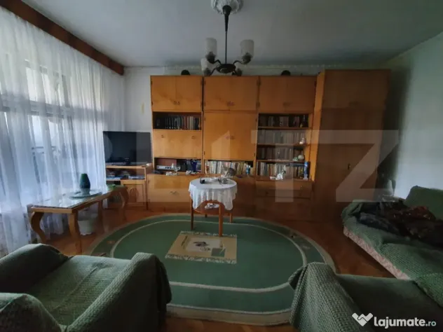 Apartament 4 camere decomandat, 93 mp, zona Ploiesti Sud