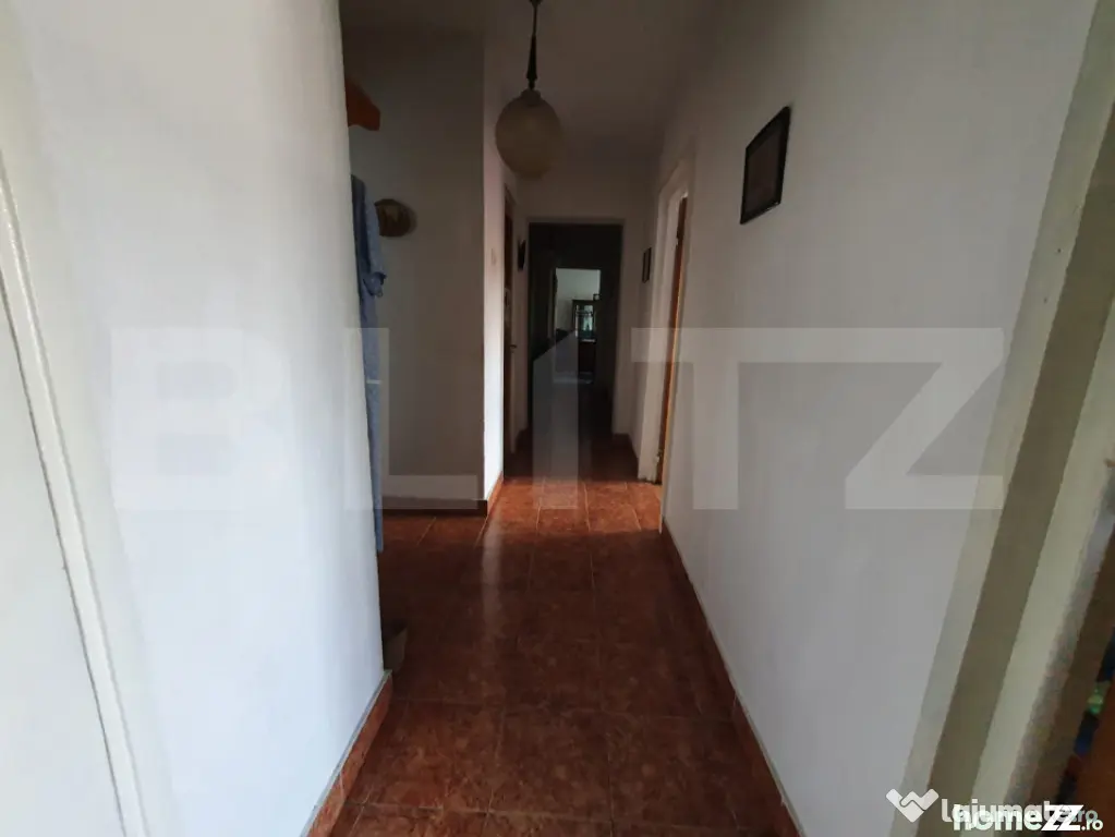 Apartament 4 camere decomandat, 93 mp, zona Ploiesti Sud - Ploiesti (Prahova)