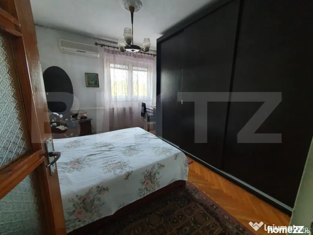 Apartament 4 camere decomandat, 93 mp, zona Ploiesti Sud - Ploiesti (Prahova)