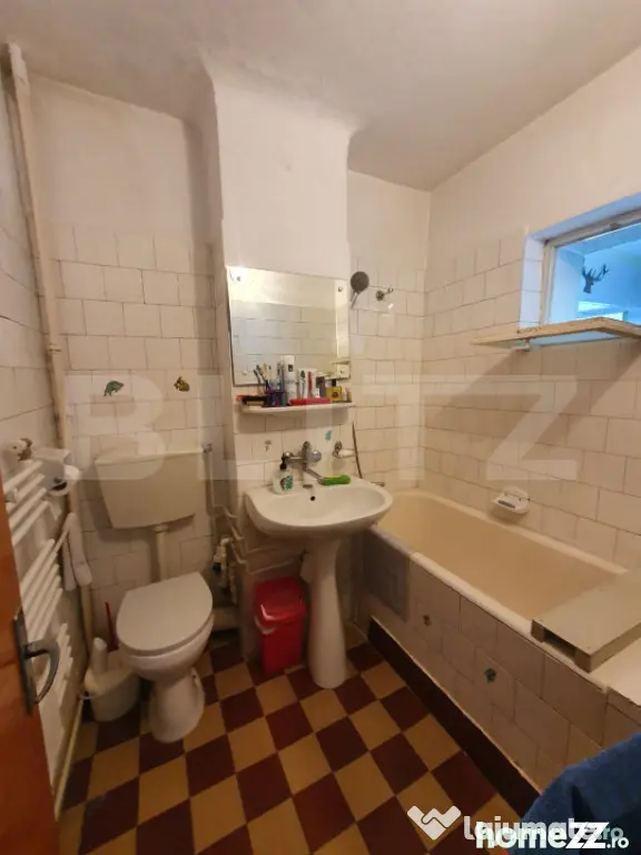 Apartament 4 camere decomandat, 93 mp, zona Ploiesti Sud - Ploiesti (Prahova)
