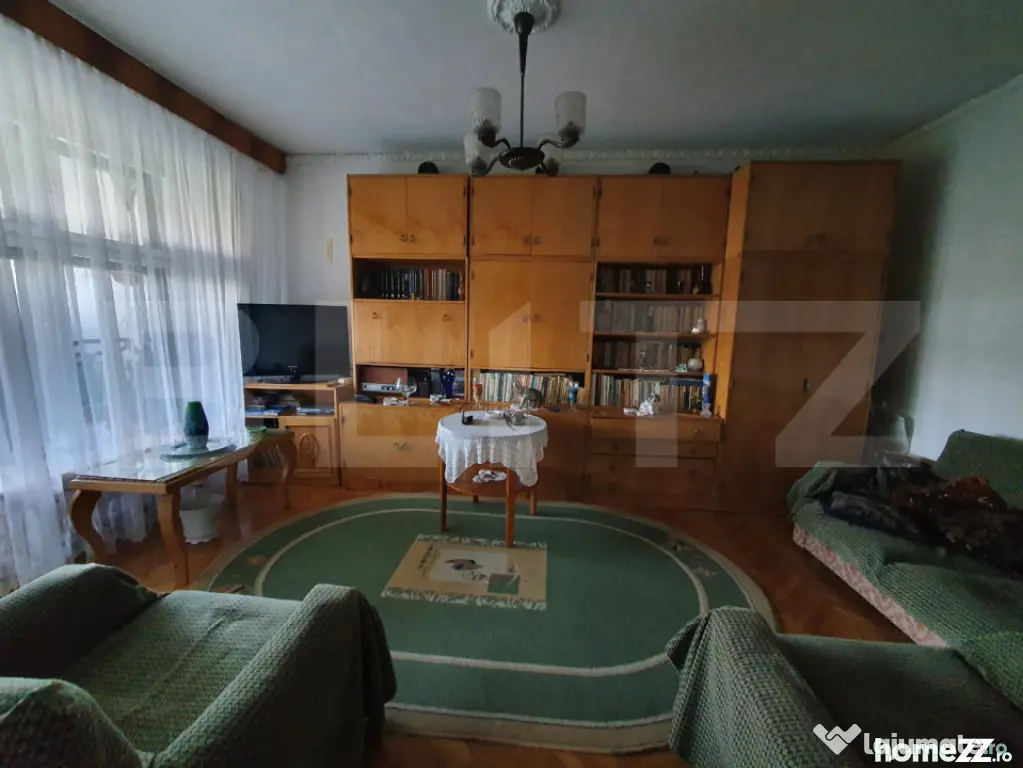Apartament 4 camere decomandat, 93 mp, zona Ploiesti Sud - Ploiesti (Prahova)