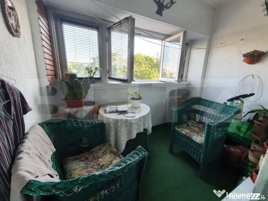 Apartament 4 camere decomandat, 93 mp, zona Ploiesti Sud - Ploiesti (Prahova)