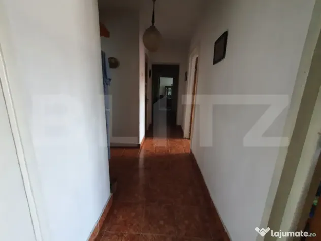 Apartament 4 camere decomandat, 93 mp, zona Ploiesti Sud