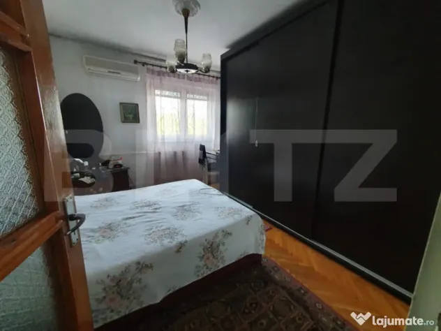 Apartament 4 camere decomandat, 93 mp, zona Ploiesti Sud