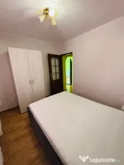 Ap. 3 camere decomandat + boxă, an constructie 1994 