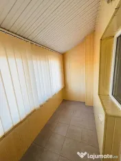 Ap. 3 camere decomandat + boxă, an constructie 1994 