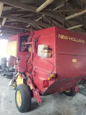 Balotiera New Holland baloti rotunzi 