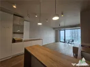 Apartament 2 camere vedere frontala la mare , complex exclus 