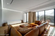 Iancu Nicolae - Vila high-end pe malul lacului, Gradina c... 