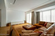 Iancu Nicolae - Vila high-end pe malul lacului, Gradina c... 