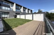 Iancu Nicolae - Vila high-end pe malul lacului, Gradina c...