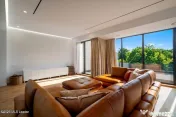 Iancu Nicolae - Vila high-end pe malul lacului, Gradina c...