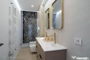Iancu Nicolae - Vila high-end pe malul lacului, Gradina c...
