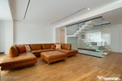Iancu Nicolae - Vila high-end pe malul lacului, Gradina c...