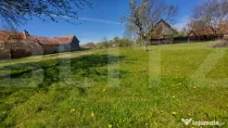 Teren intravilan 2200 mp in Bicfalau I 30 m front stradal I