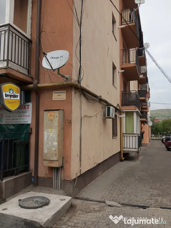 Proprietar-FĂRĂ AGENȚIE-Apartament TOTAL DEC. 1 cameră,et.2,str. Gheorghe Doja