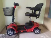 Vand carucior persoane cu dizabilitati 