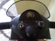 Vand carucior persoane cu dizabilitati 