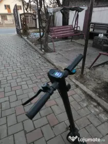 Trotineta Electrică