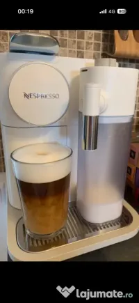 Espressor Nespresso Grand Lattisima Impecabil! 