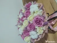 Aranjament flori de săpun 