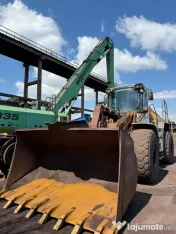 De închiriat încărcător frontal Liebherr 566 