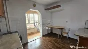 Apartament decomandat, la etajul 1 