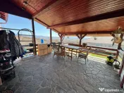 Casa de vanzare, 134 mp, teren 1300 mp, zona Vest 