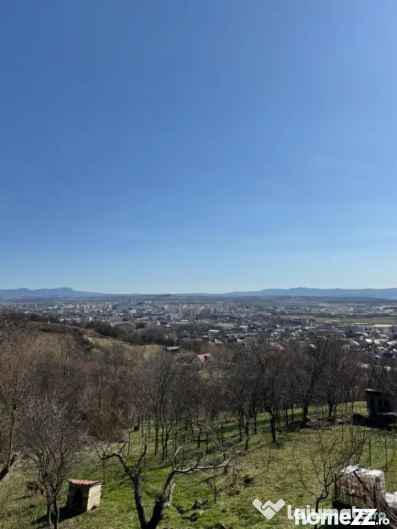 Casa de vanzare, 134 mp, teren 1300 mp, zona Vest - Baia Mare (Maramures)