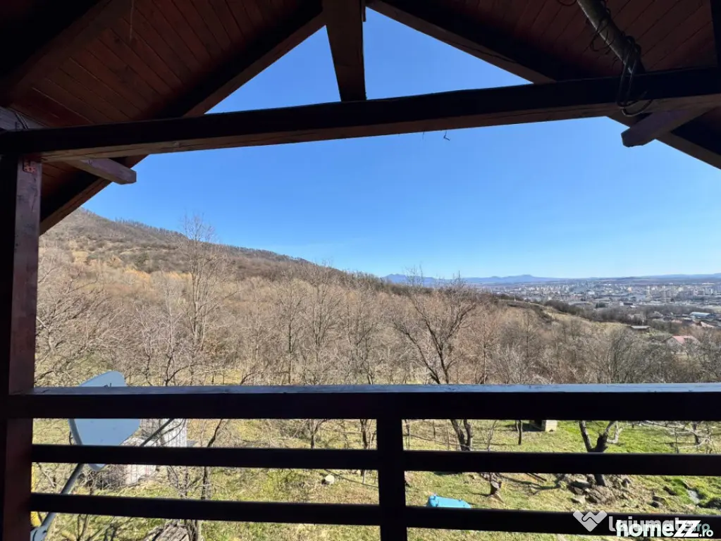 Casa de vanzare, 134 mp, teren 1300 mp, zona Vest - Baia Mare (Maramures)