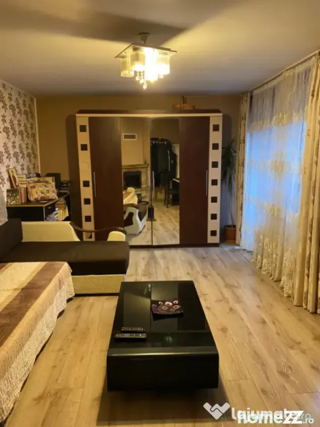 Casa de vanzare, 134 mp, teren 1300 mp, zona Vest - Baia Mare (Maramures)