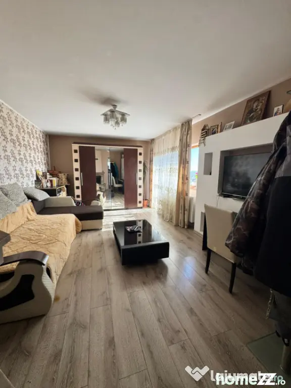Casa de vanzare, 134 mp, teren 1300 mp, zona Vest - Baia Mare (Maramures)