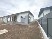 Casă parter de vânzare în Tărlungeni – 110 mp utili, t 