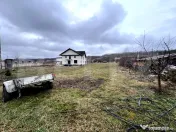 Pensiune în construcție cu potențial turistic și teren g 