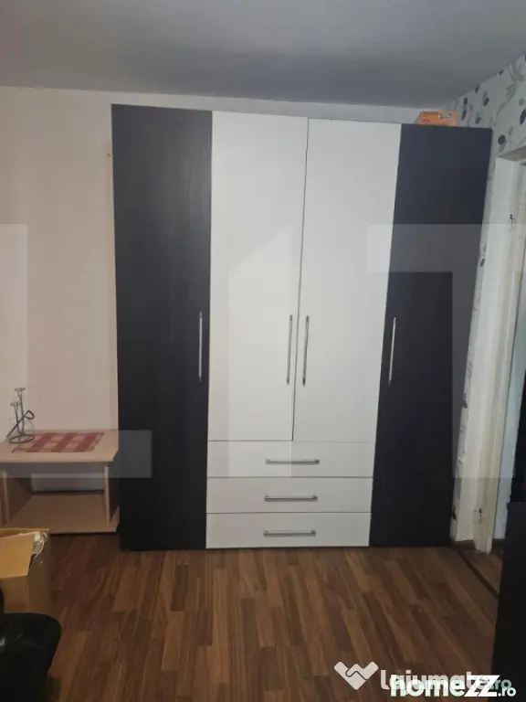 Apartament 3 camere, 50 mp | Închiriat 300 €/lună | Inve - Sfantu Gheorghe (Covasna)