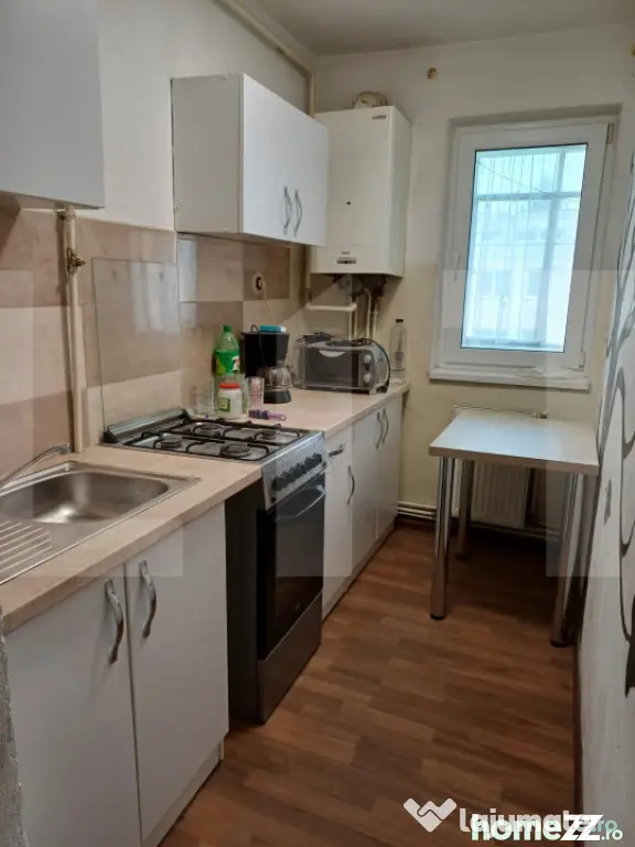 Apartament 3 camere, 50 mp | Închiriat 300 €/lună | Inve - Sfantu Gheorghe (Covasna)