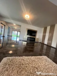 Casa de vanzare, 4 camere, 200 mp, zona centrala - Primaveri 