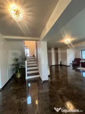 Casa de vanzare, 4 camere, 200 mp, zona centrala - Primaveri 